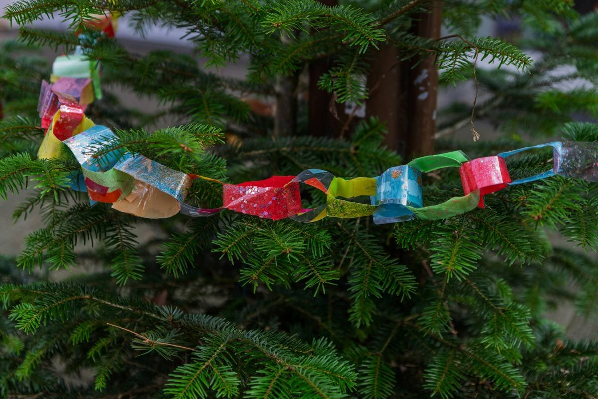 DIY budget mantel garland made from foraged greenery and repurposed ribbon