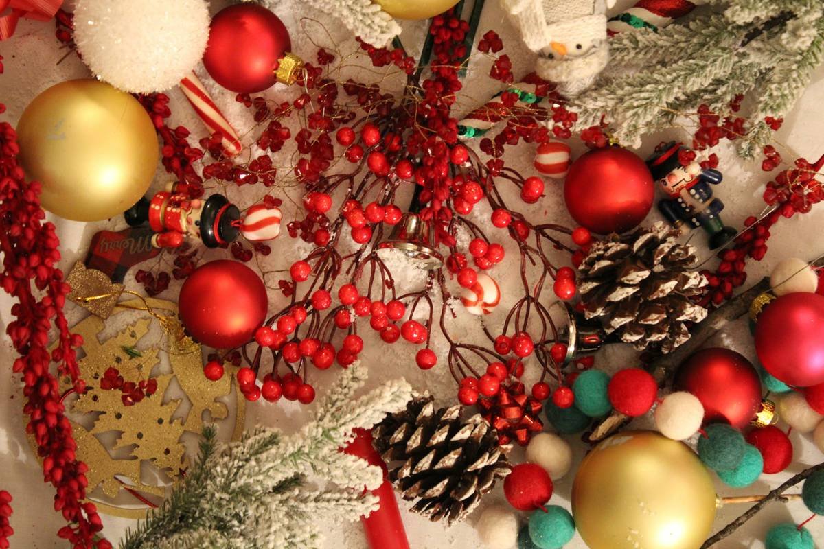 How to Style Your Christmas Tree with Tree Pick Floral Accents