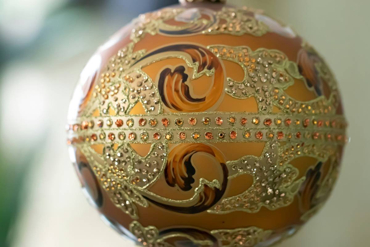 Why Matte Finish Ornament Is the Secret Weapon for a Sophisticated Christmas Tree